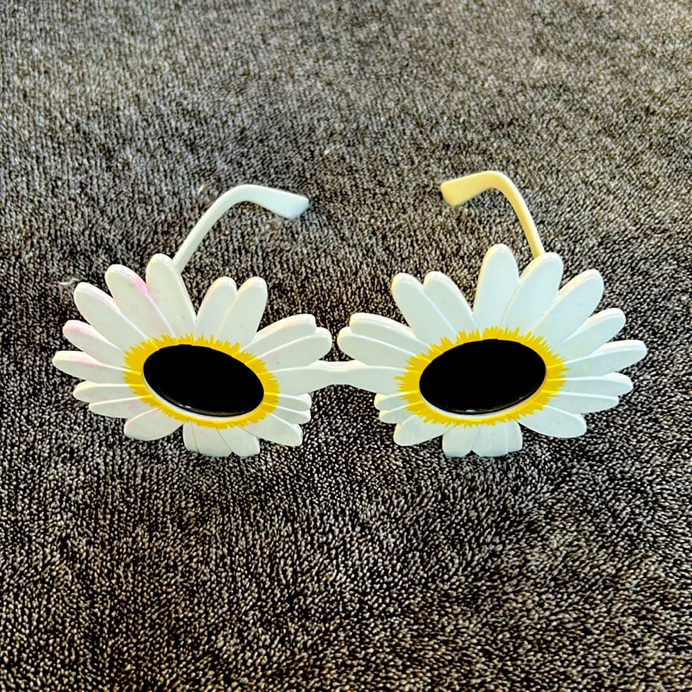 Flower sunglasses
